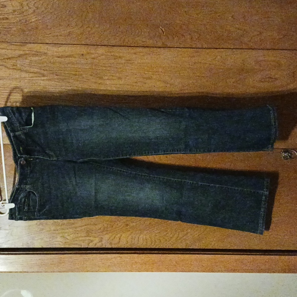 Dark blue Jeans